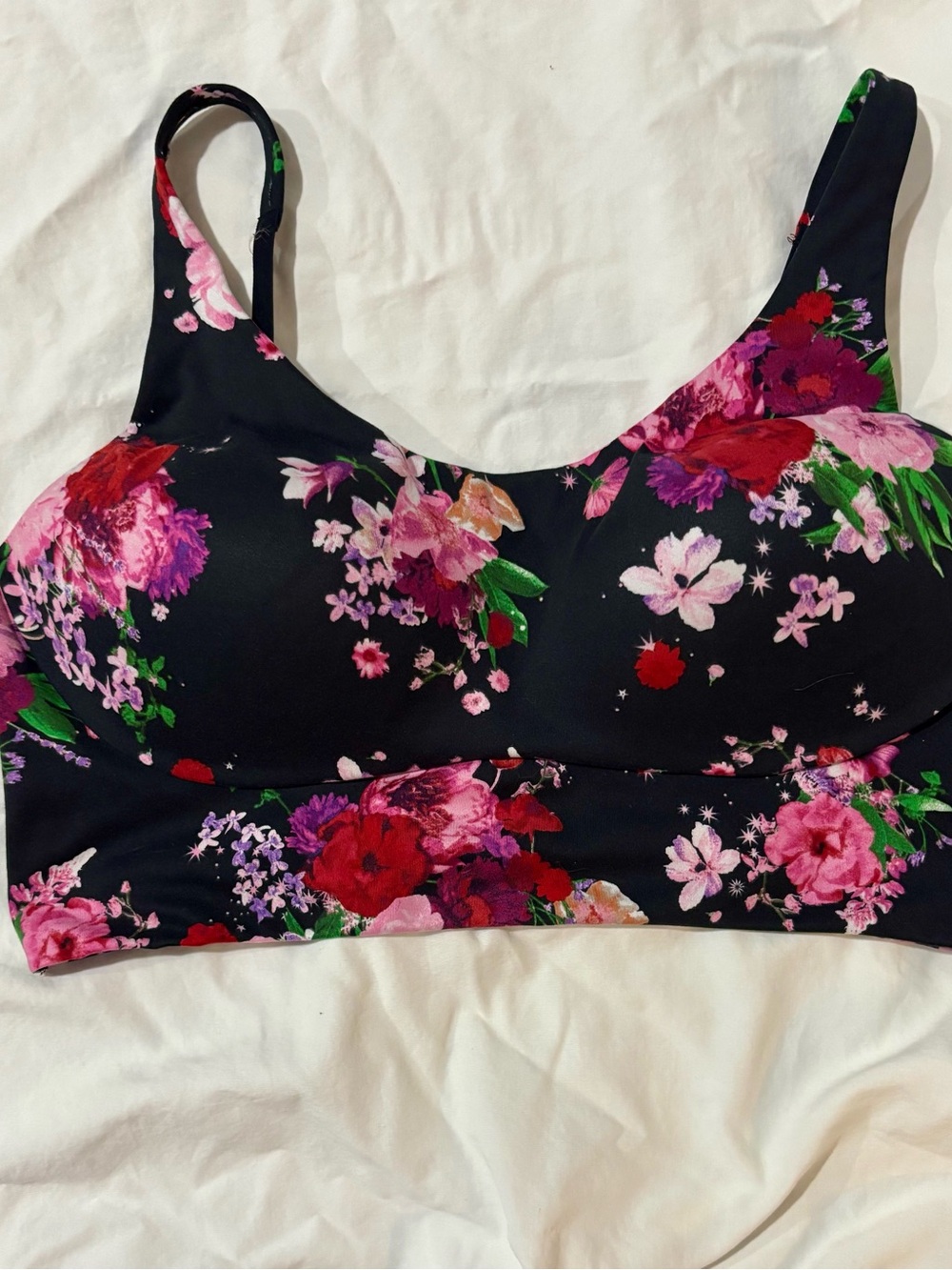VS Floral Seamless Sports Bralette - Black with Pink & Red Flowers